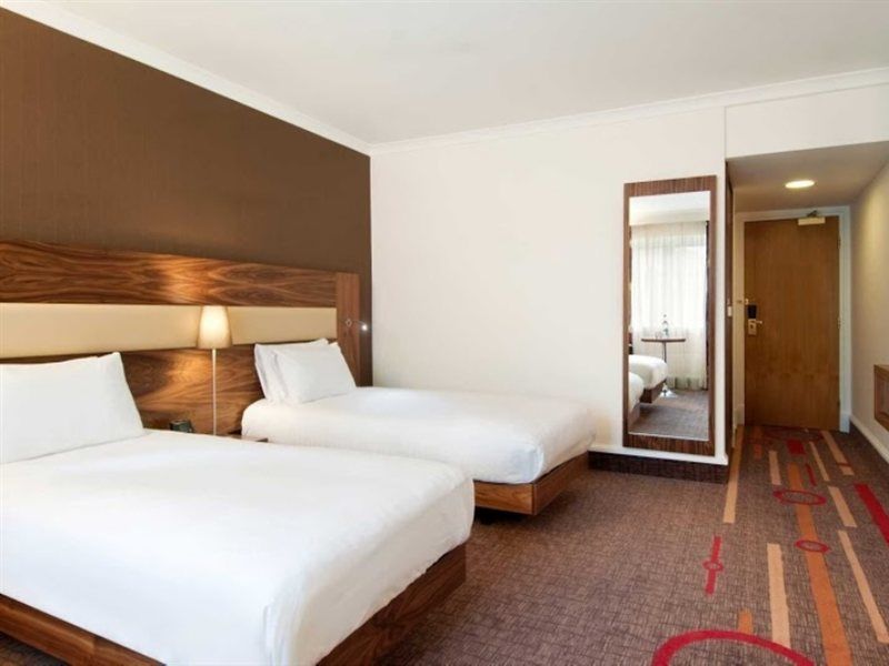 Doubletree By Hilton North Hotel Bristol