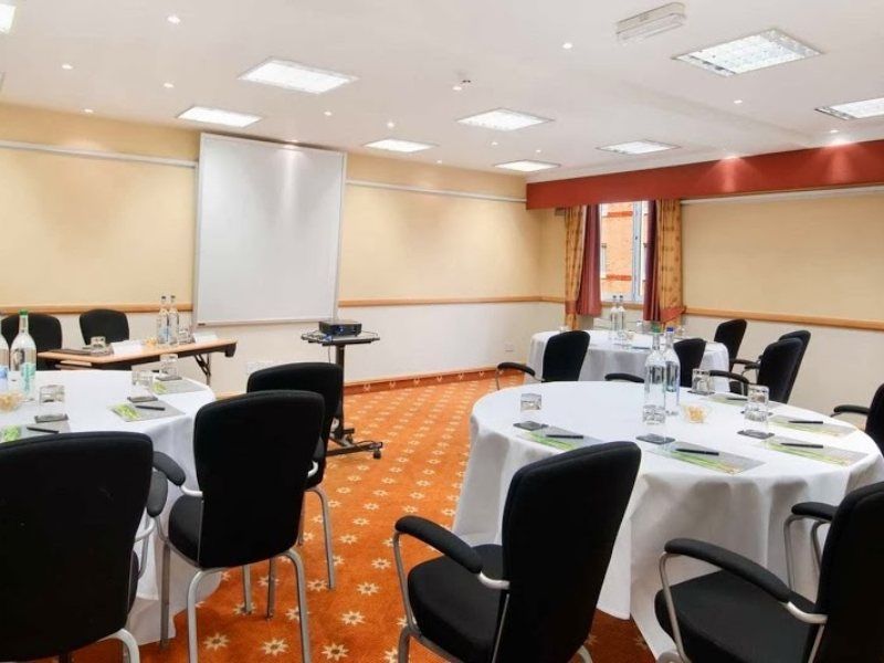 Hotel Doubletree By Hilton North Bristol