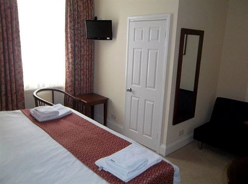 Oyo The Regency, Clifton Hotel Bristol