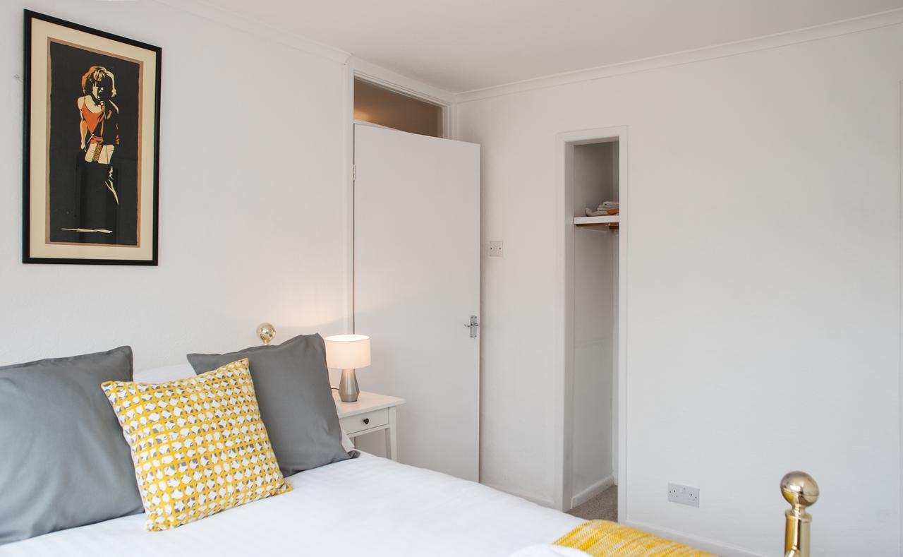 Holiday home Mycityhaven - The Chippings - Village Life In The Bristol