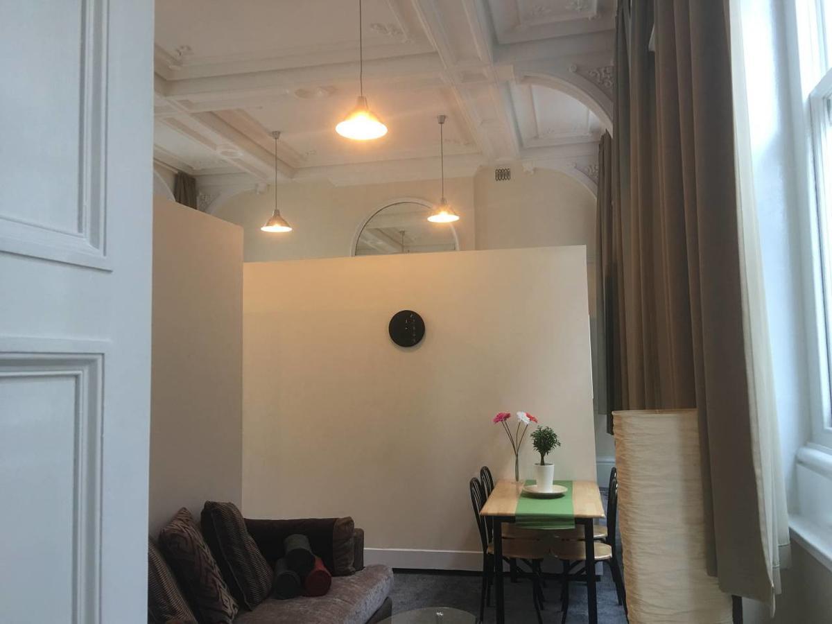 Homestay Concorde House *