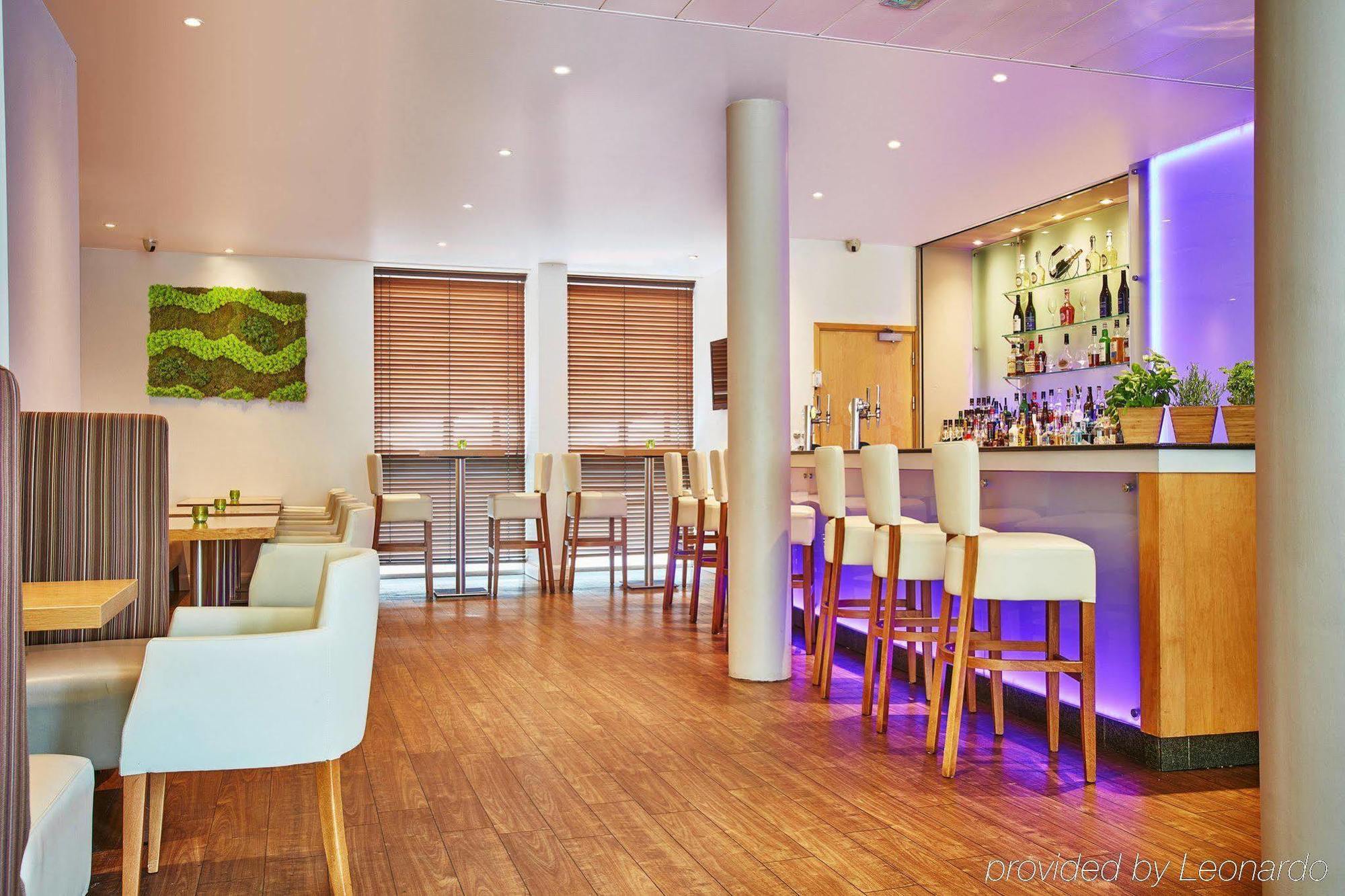 Hilton Garden Centre Hotel 4*