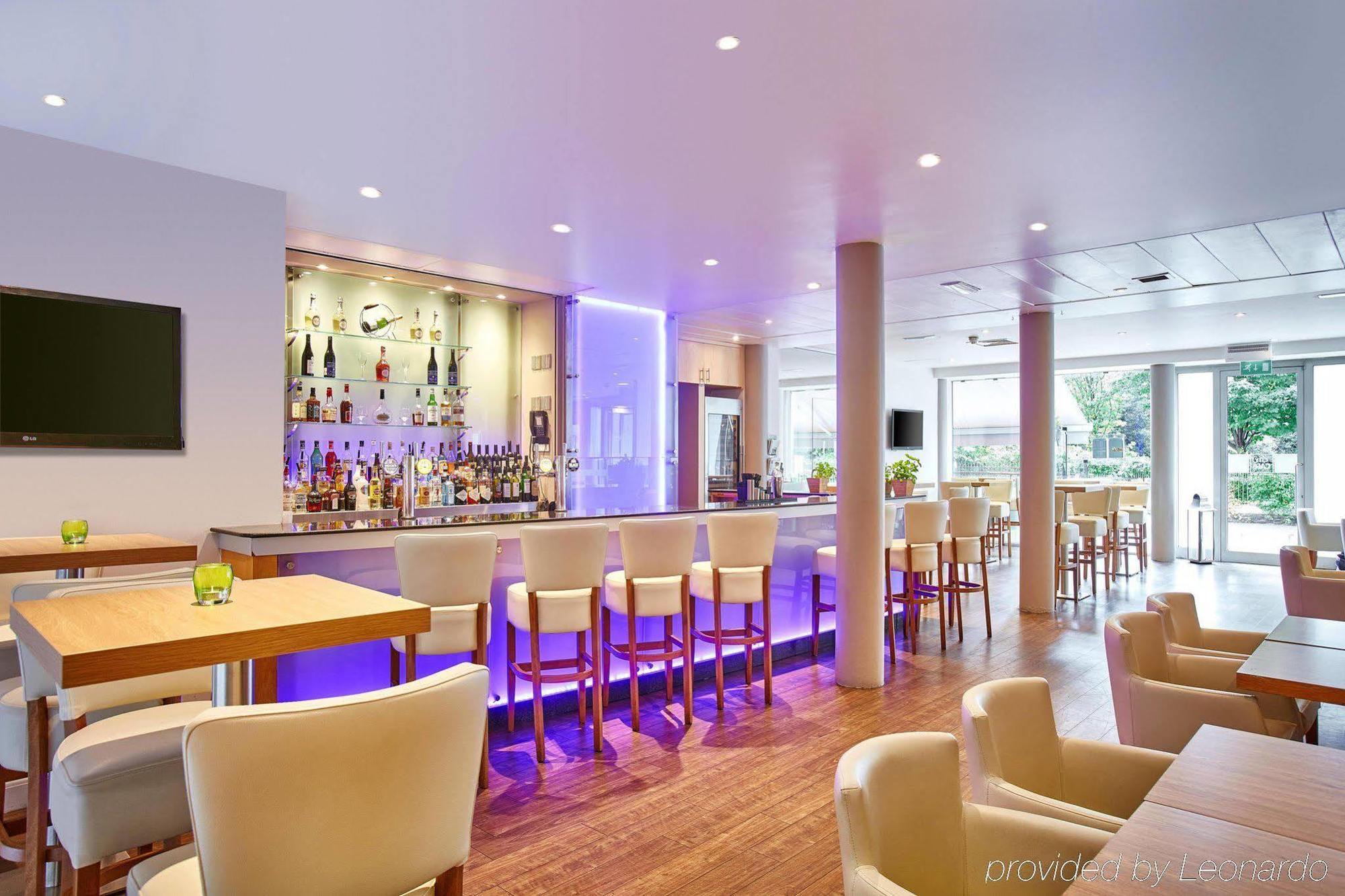 Hilton Garden Centre Hotel 4*