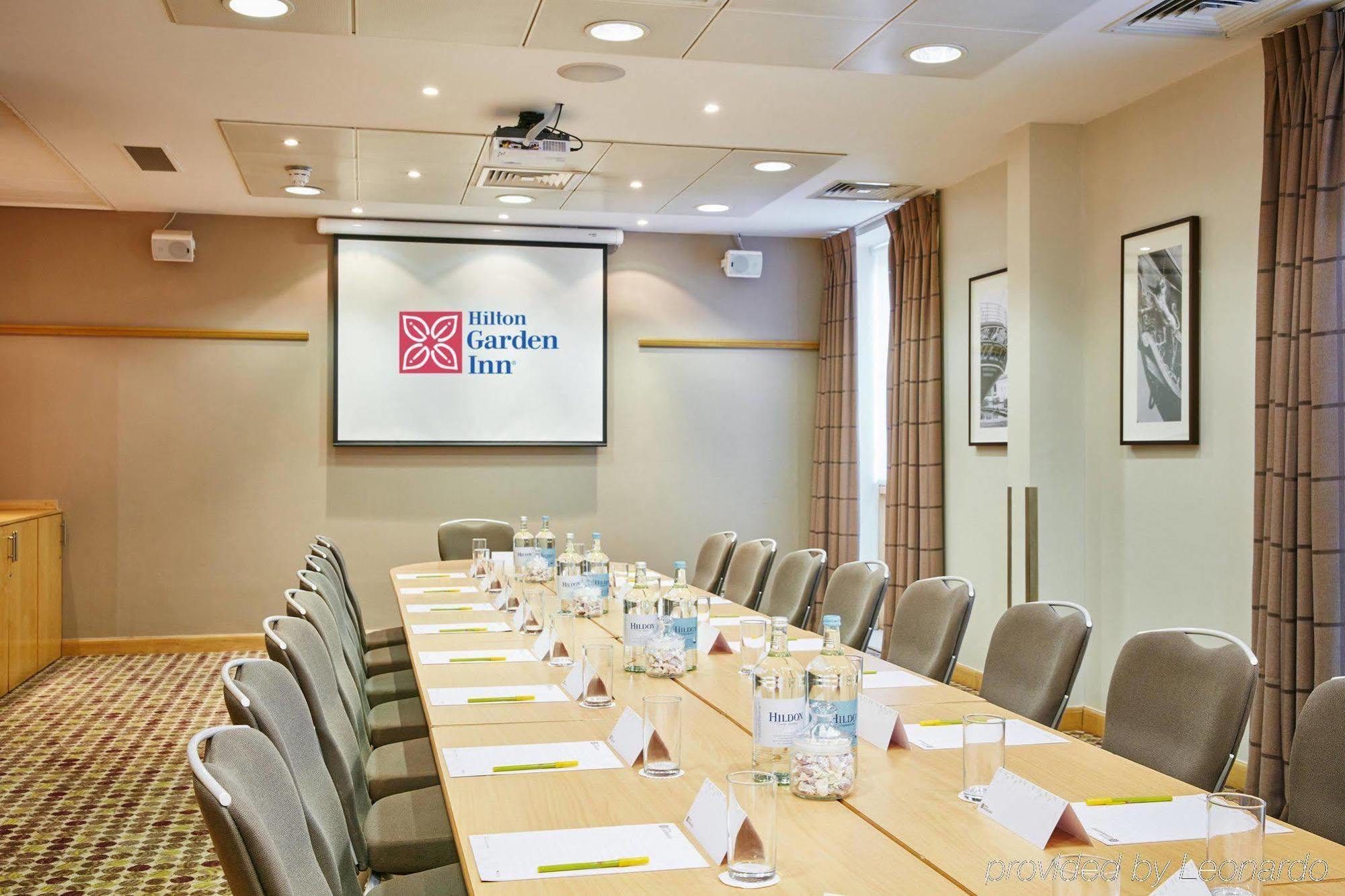 Hilton Garden Centre 4* Bristol