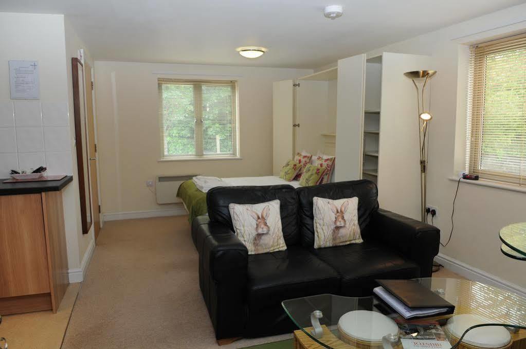 Your Cotham Lawn Apartment