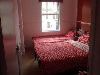 Apartment No 8 Apartments