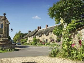 Lord Poulett Arms Inn Bristol