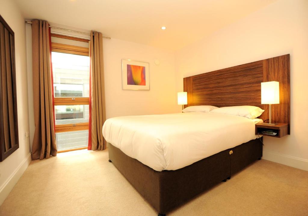 Premier Cabot * Bristol
