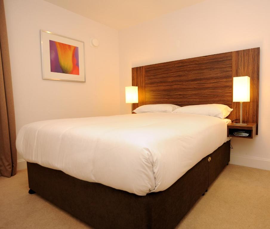 Premier Cabot Apartment Bristol