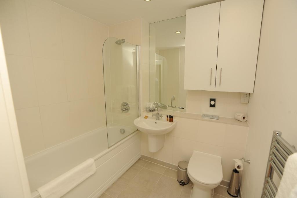 Premier Cabot Apartment