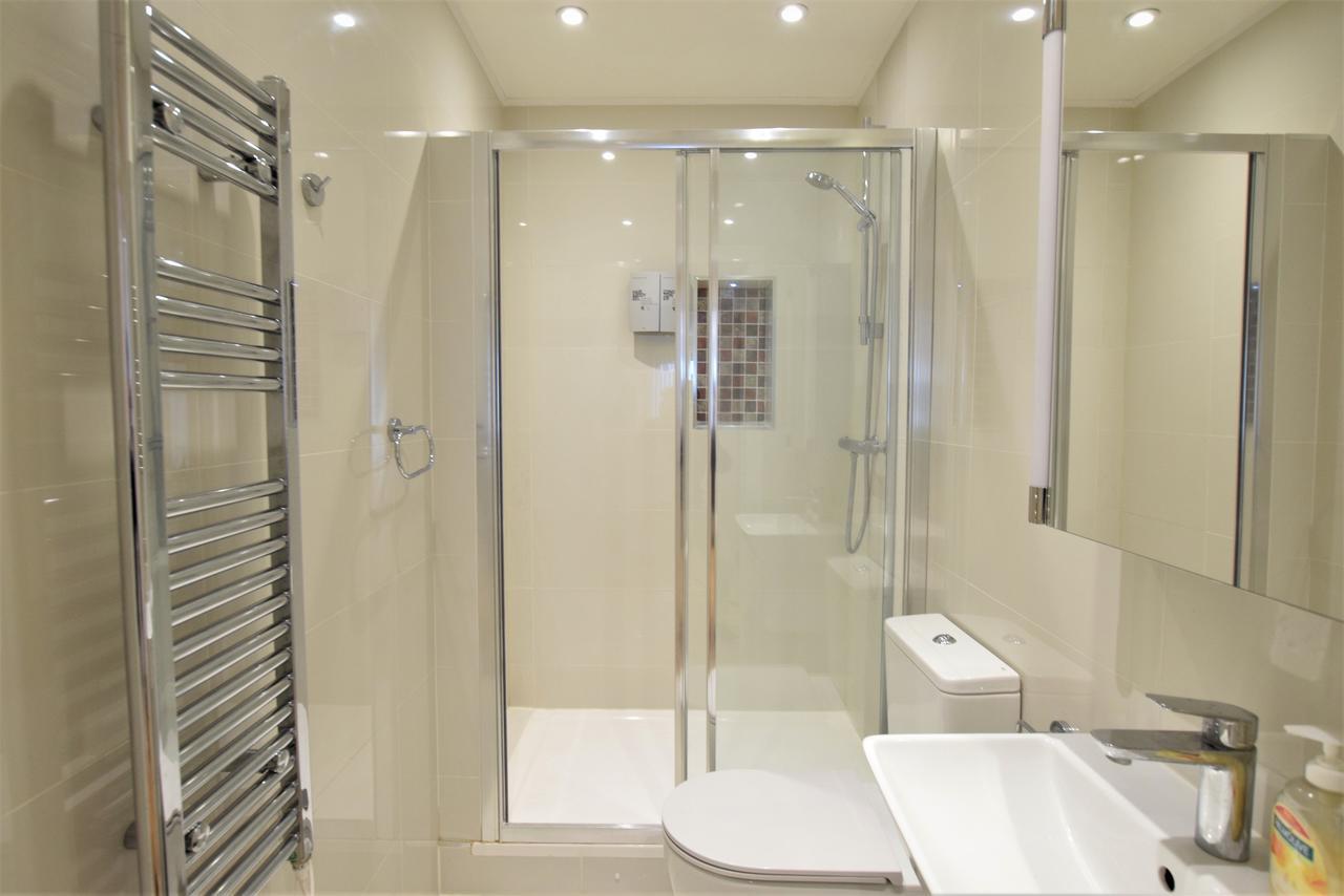 Yourapartment.com - Riverside City Centre Apartment Bristol