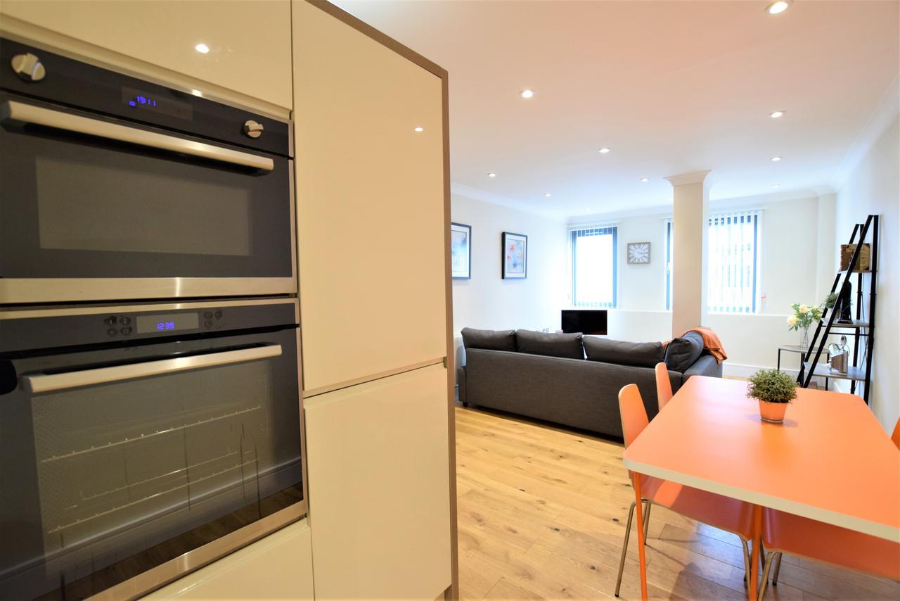 Yourapartment.com - Riverside City Centre Apartment