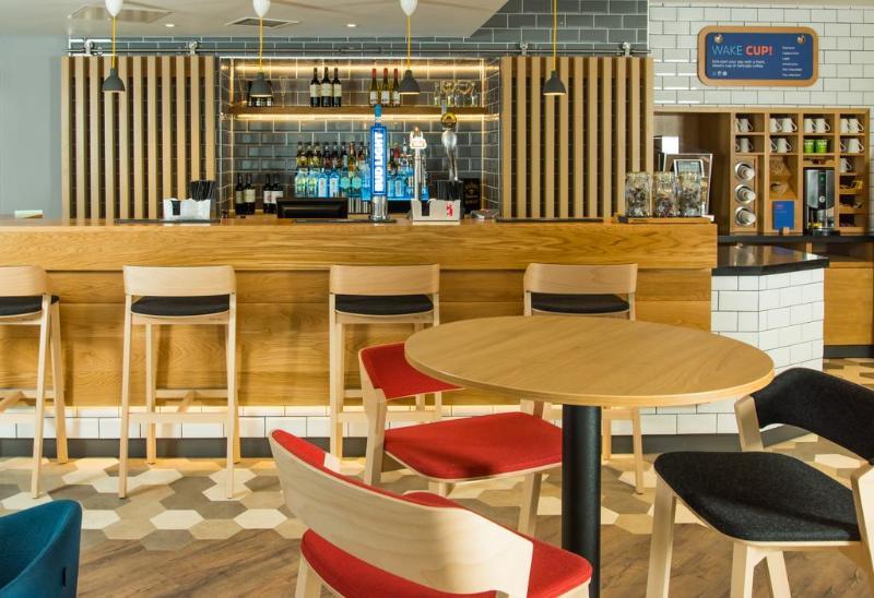 Centre By Ihg 4*