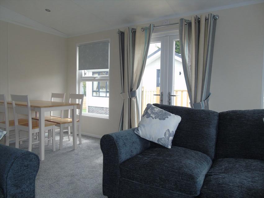 Hyattswood Lodges. Nr Brs Airport Lodge Bristol