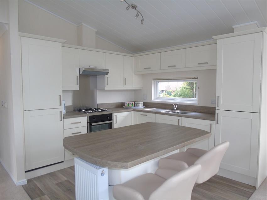 Hyattswood Lodges. Nr Brs Airport
