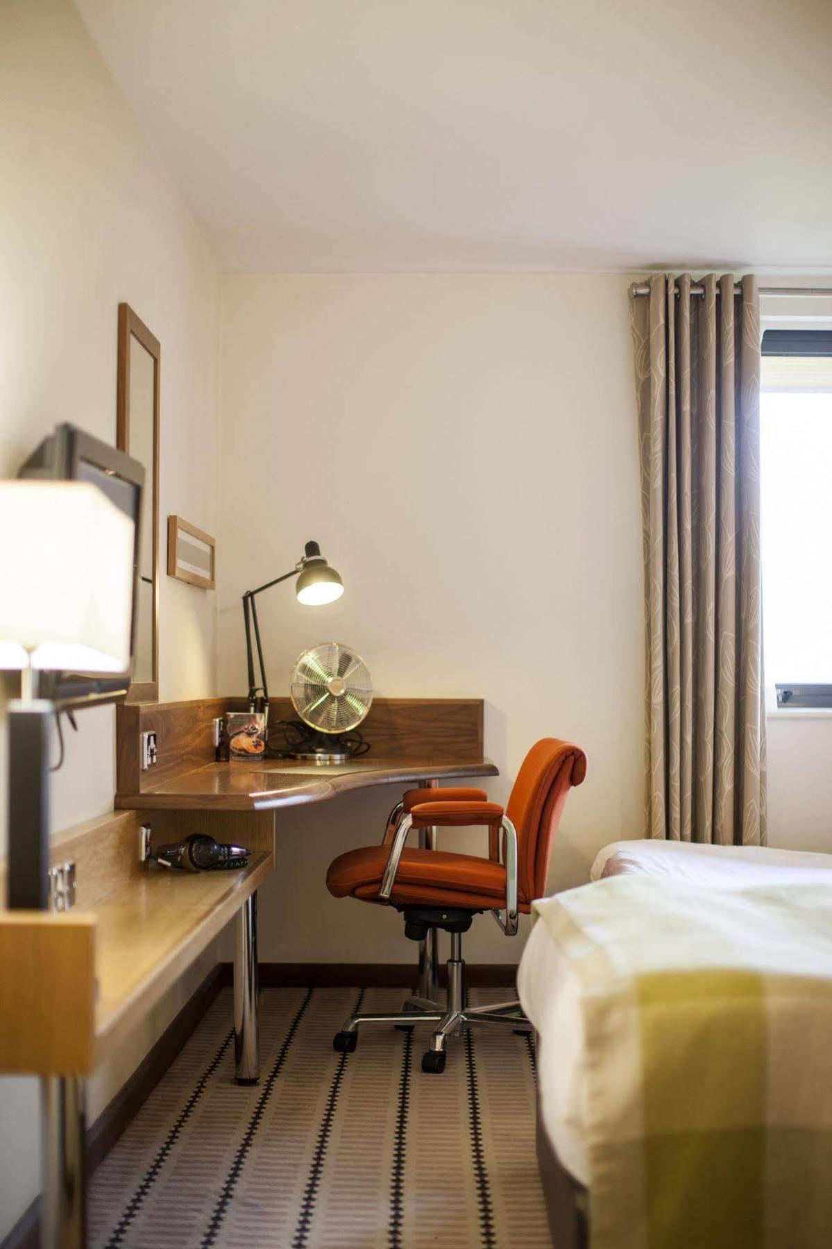At Bristol Hotel 3*