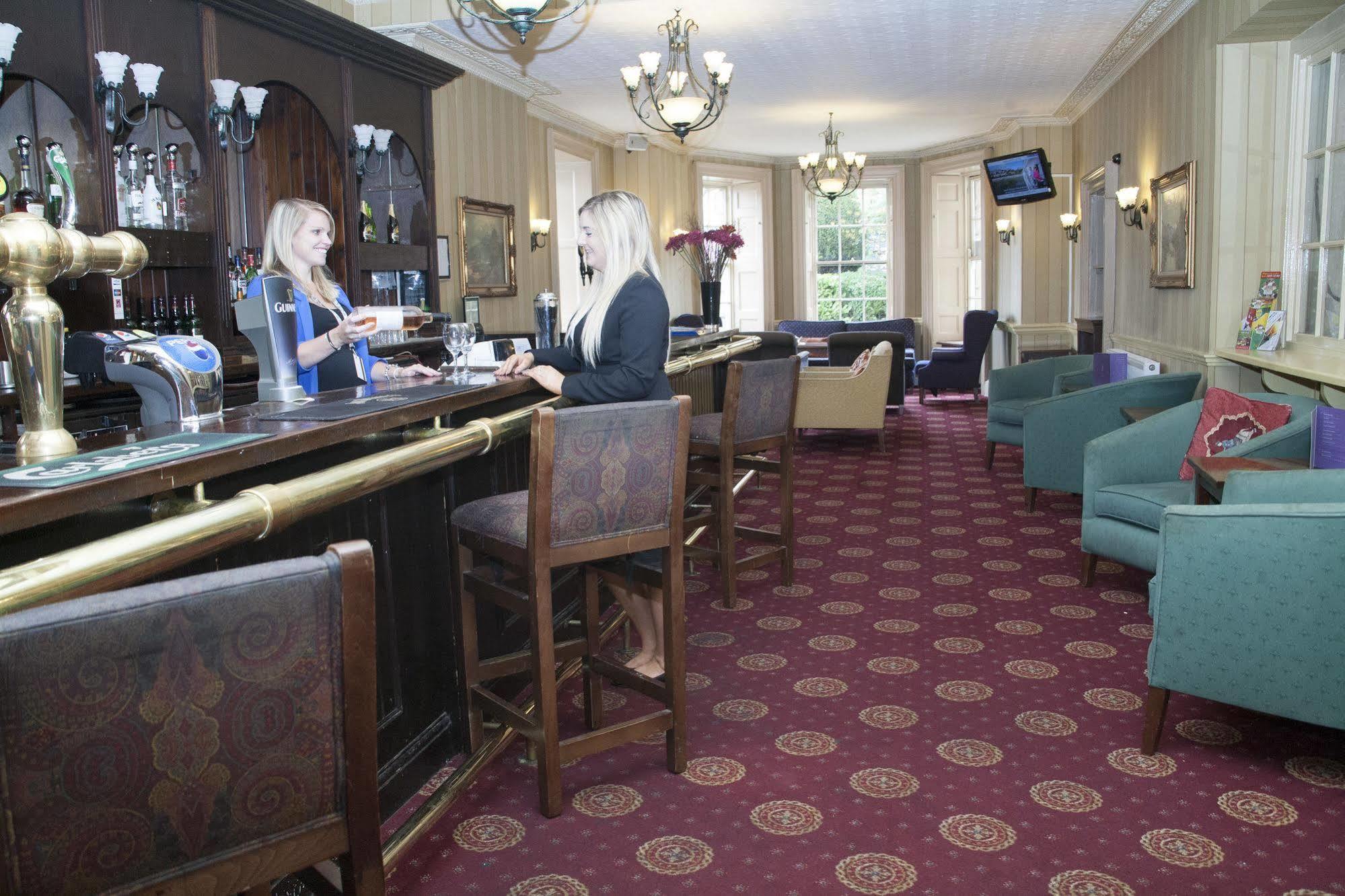Arnos Manor 3* Bristol