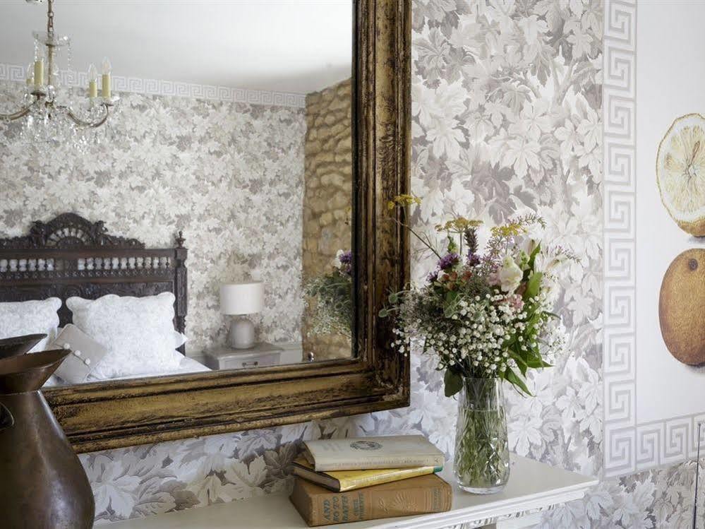 Lord Poulett Arms 3*