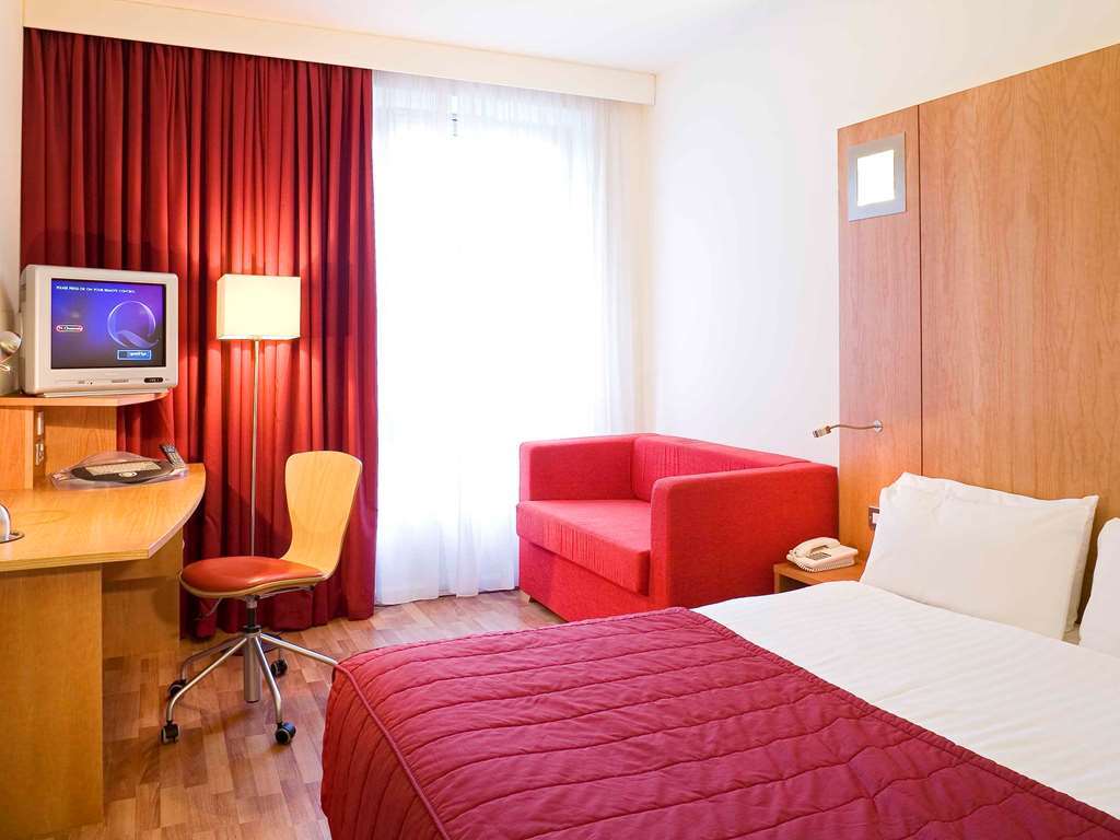 Ibis Temple Meads Bristol