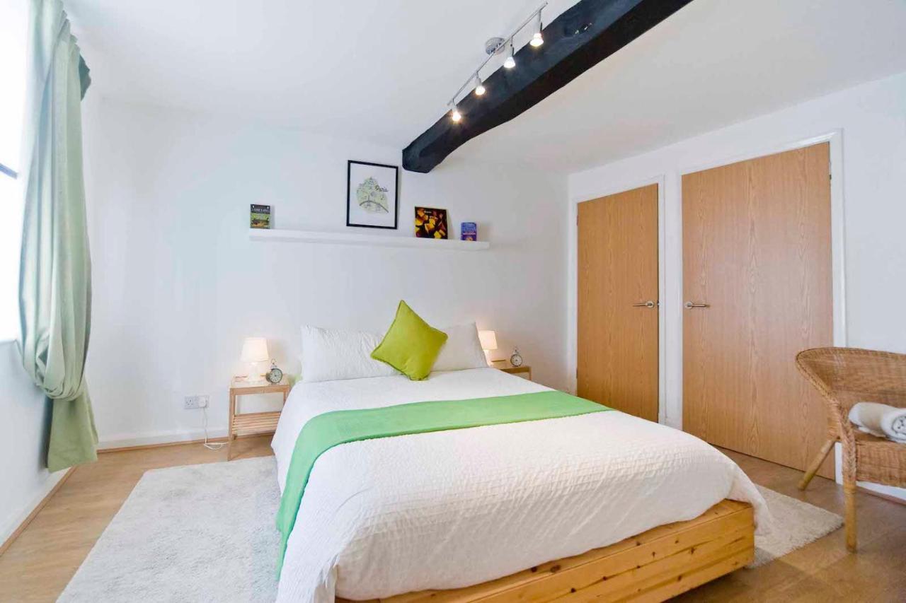 Apartment Merchants Almshouse Bristol