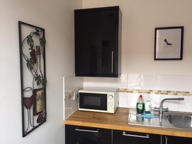 Pritchard Place Apartment *
