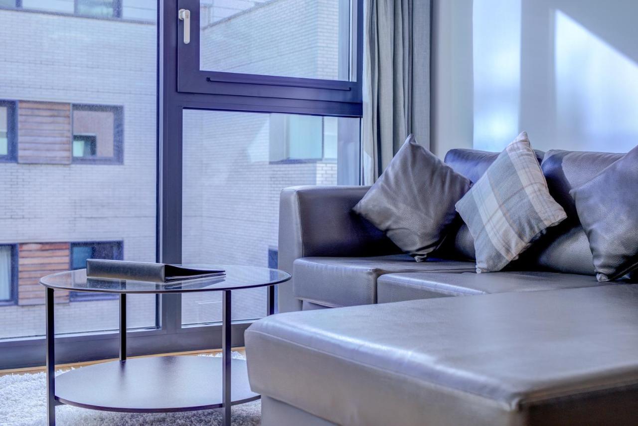 Cleyro Serviced - Finzels Reach Apartment *