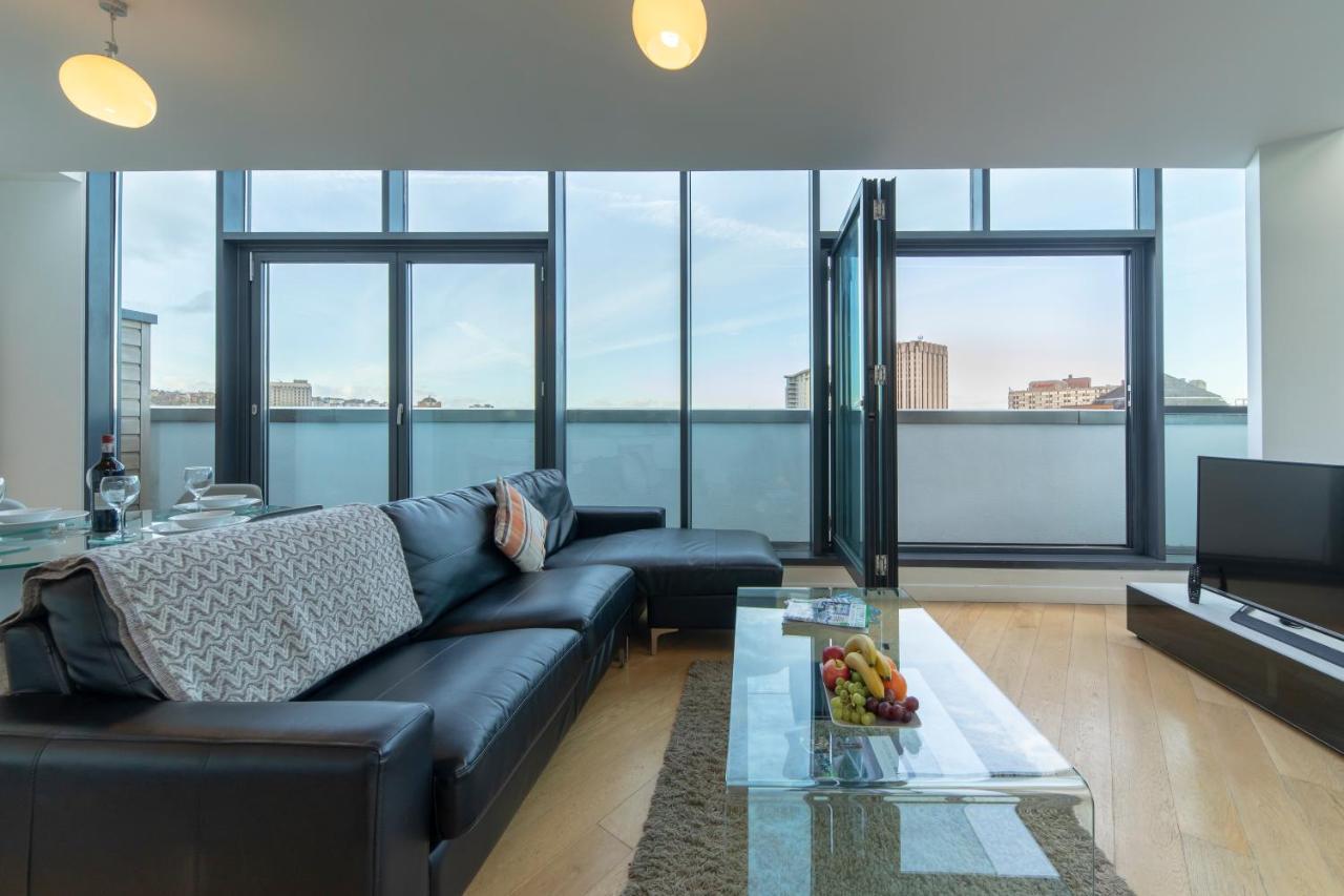 Apartment Cleyro Serviced - Finzels Reach *