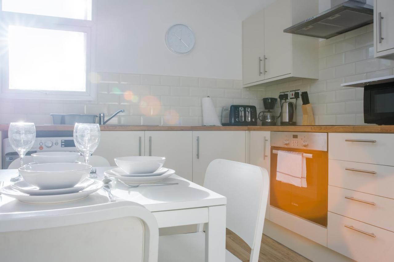Mycityhaven - 3 Bedroom Shirehampton Flat Near Avonmouth & M4 Apartment