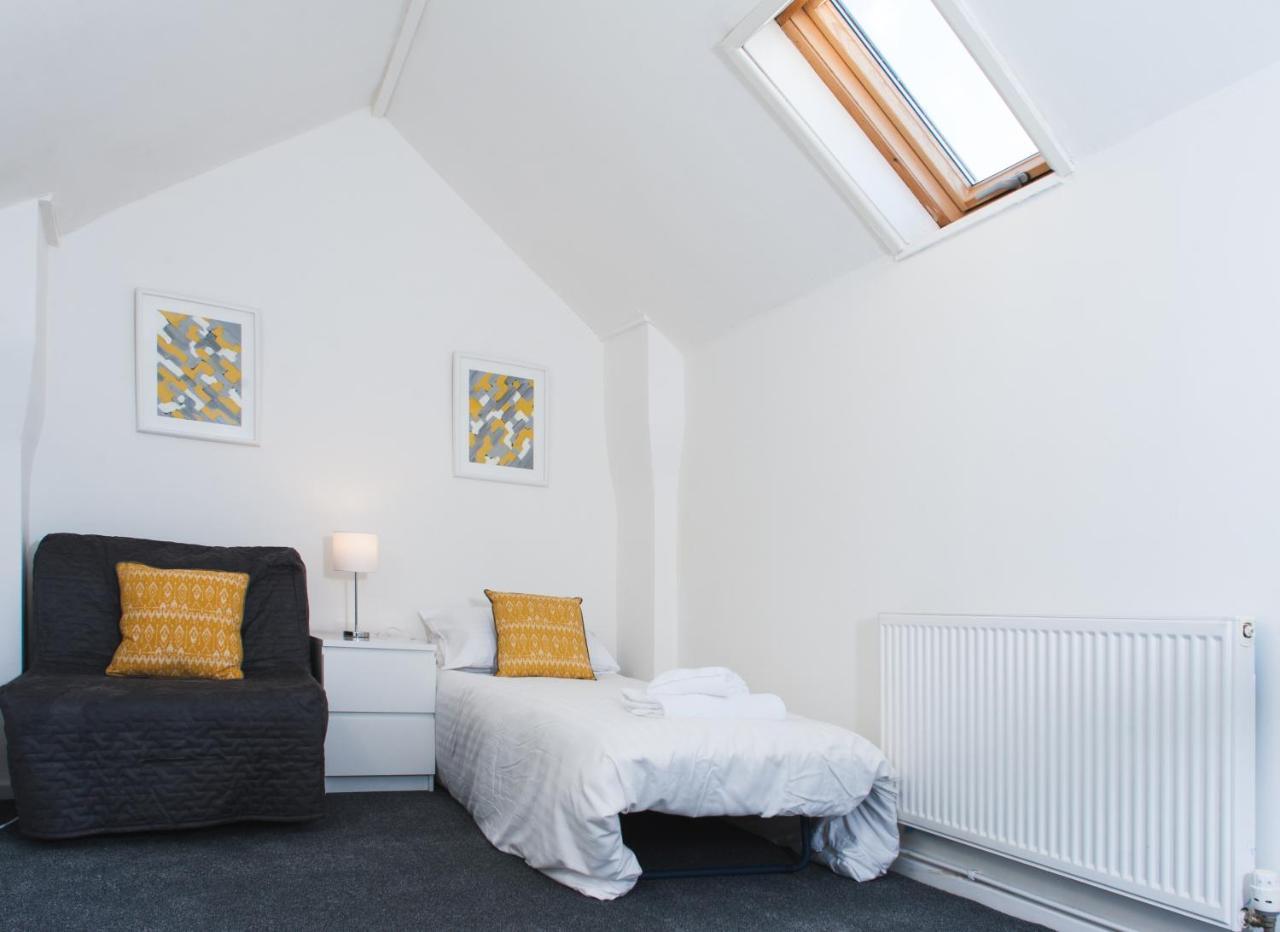 Mycityhaven - 3 Bedroom Shirehampton Flat Near Avonmouth & M4