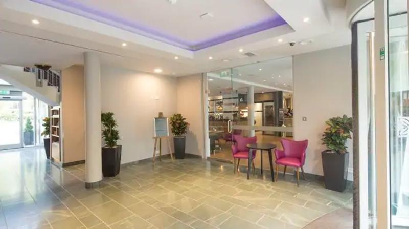 Hilton Garden Centre 4* Bristol