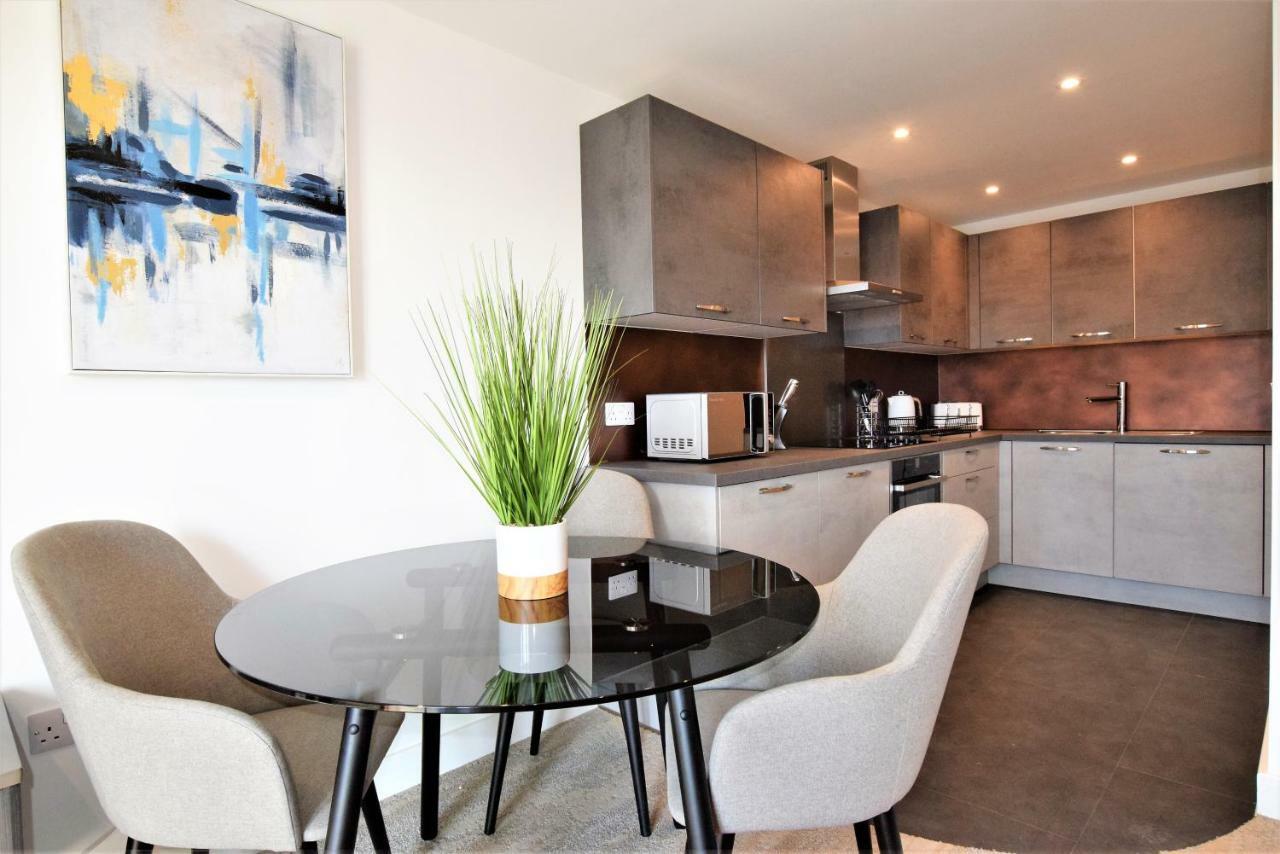 Brunel Loft - Ya Apartment Bristol