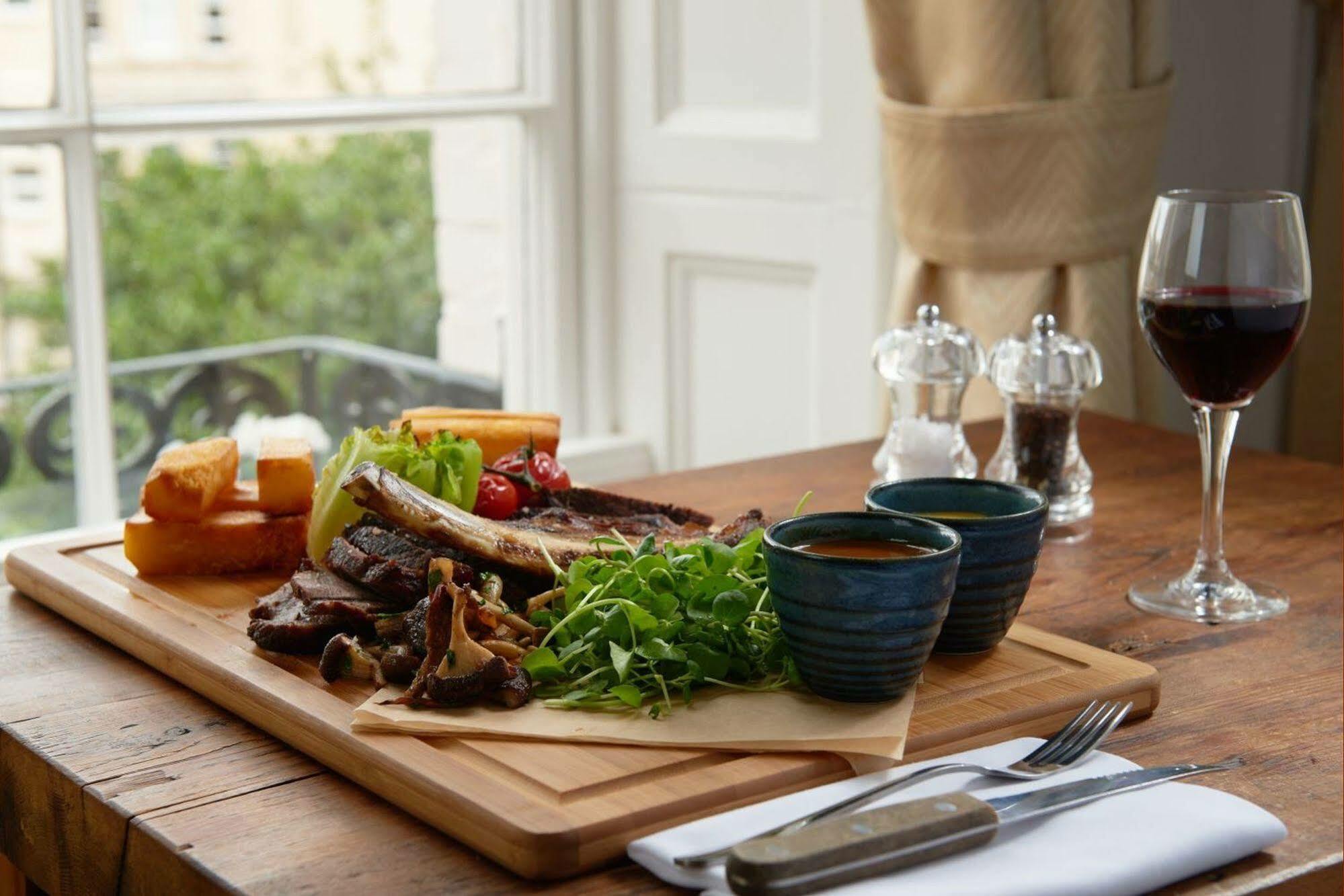 Berkeley Hotel Bristol