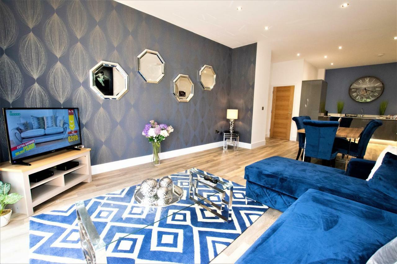Rowan Tree - Your Apartment Bristol
