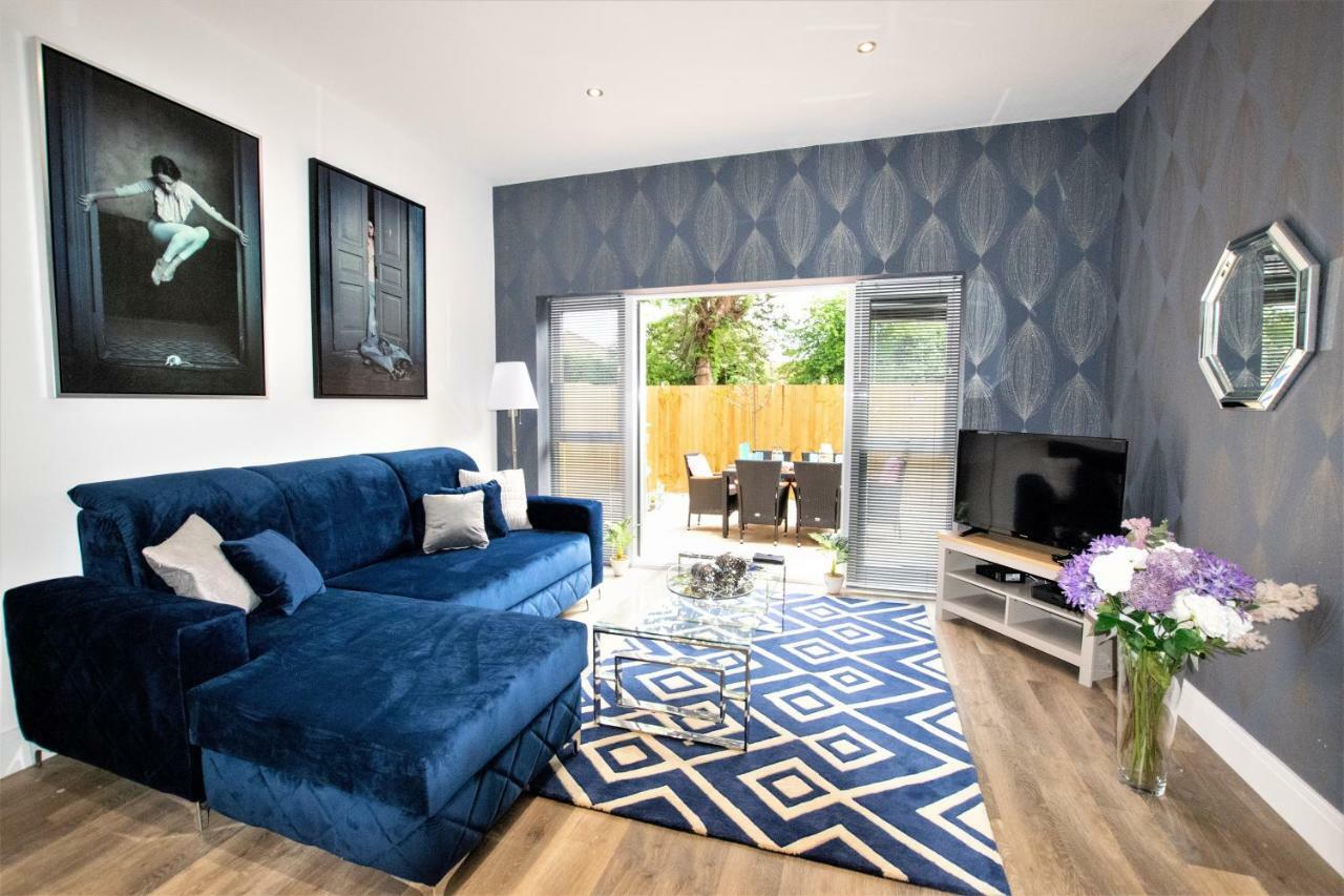 Rowan Tree - Your Apartment Bristol