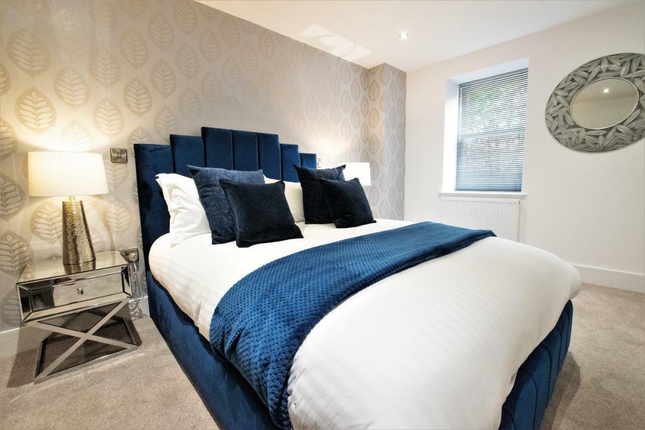 Rowan Tree - Your Apartment Bristol
