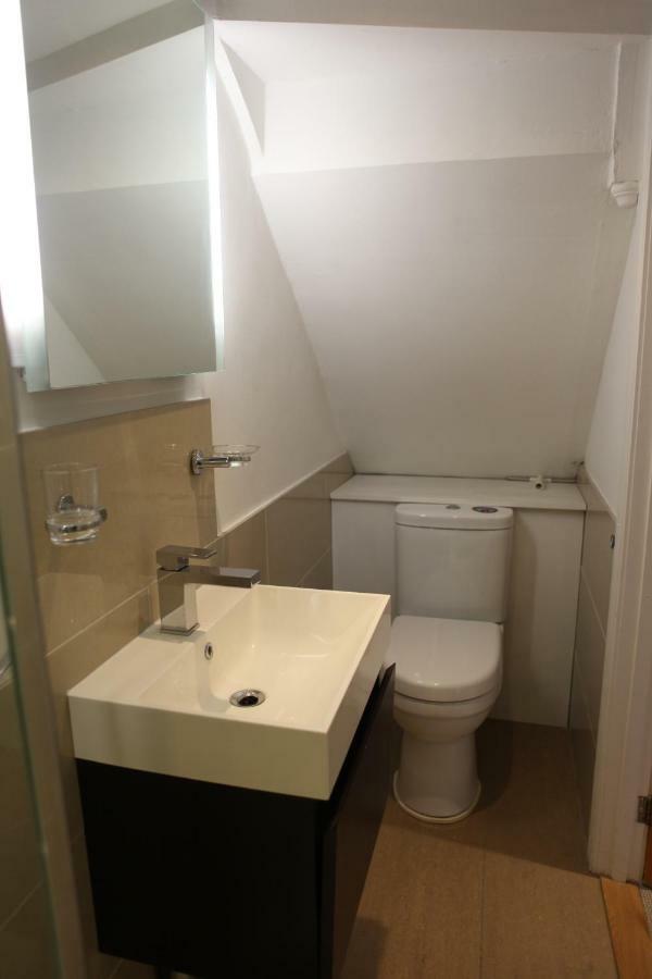 Belgrave Apartment *