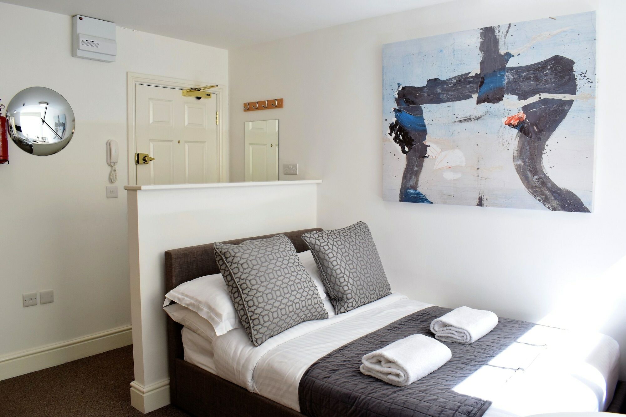 Berkeley Square Pads * Bristol