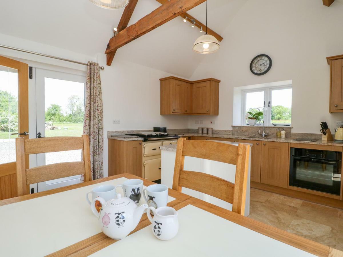 Holiday home Golden Valley Barn Bristol