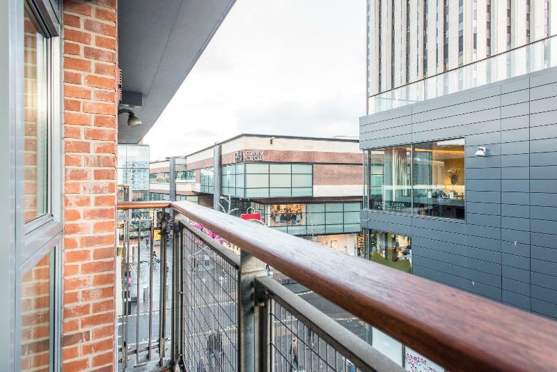 Premier Cabot Circus Hotel 4*