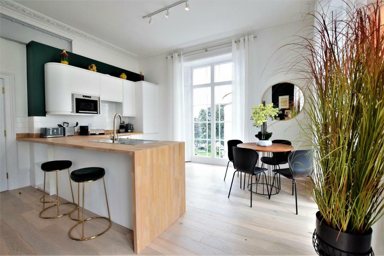 Apartment Frederick Place - Your *