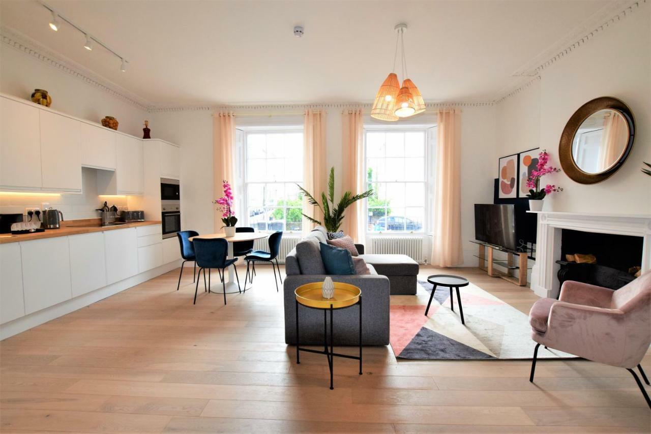 Apartment Frederick Place - Your *