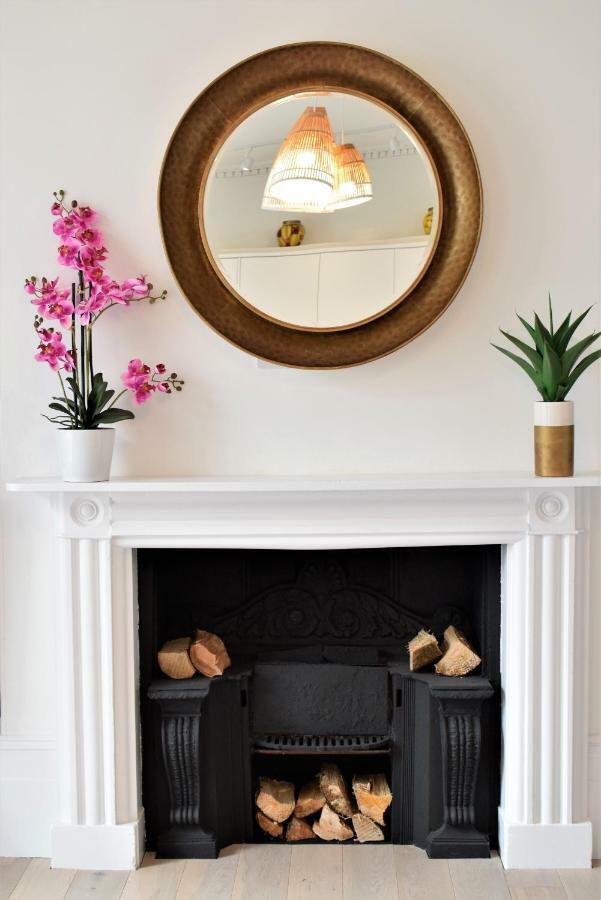 Frederick Place - Your Apartment *