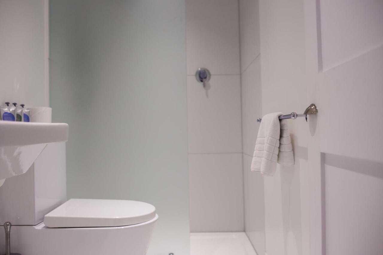 Guest house Berkeley Square House 3*