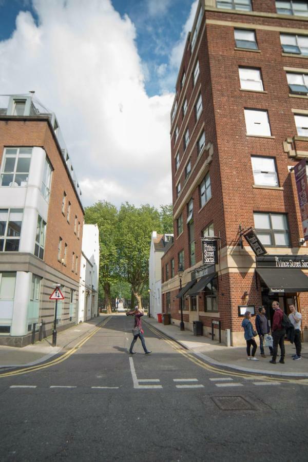 Street Bristol
