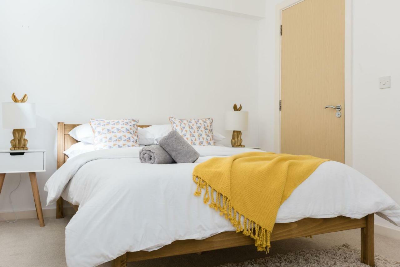 The Clifton Jewel - Trendy 4bdr In Apartment *