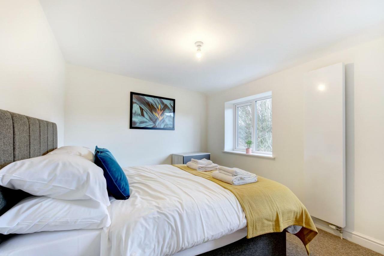 Lovely 2 Bed House In