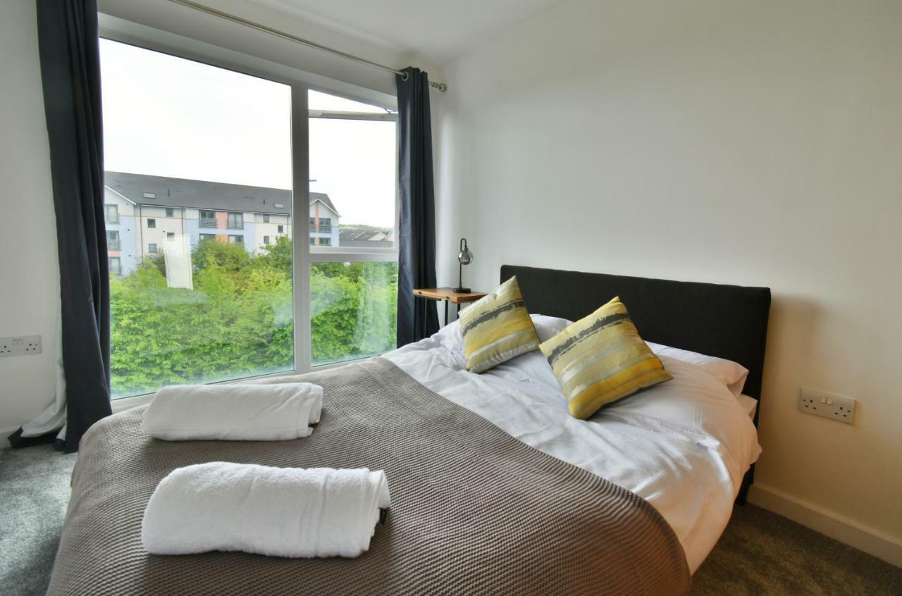 15 Pennant Place *