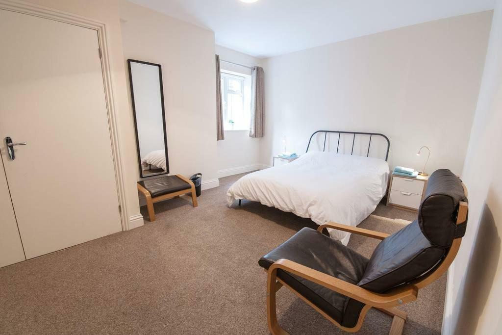 The Broadmead Forest - Spacious Centre 3bdr *