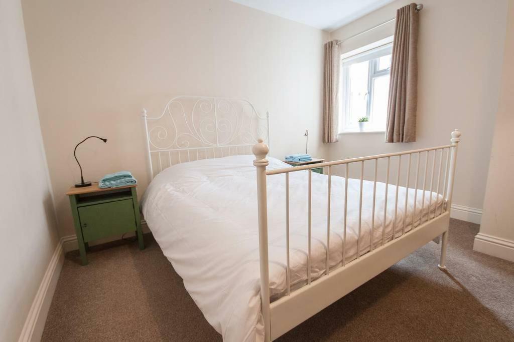 The Broadmead Forest - Spacious Centre 3bdr Apartment *