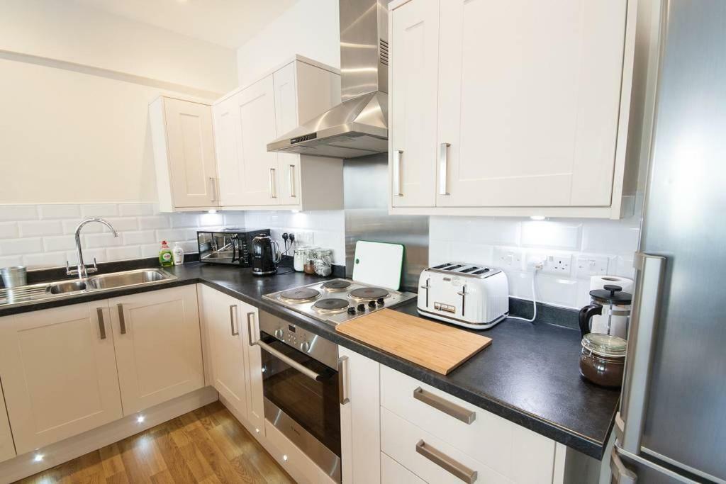 The Broadmead Forest - Spacious Centre 3bdr
